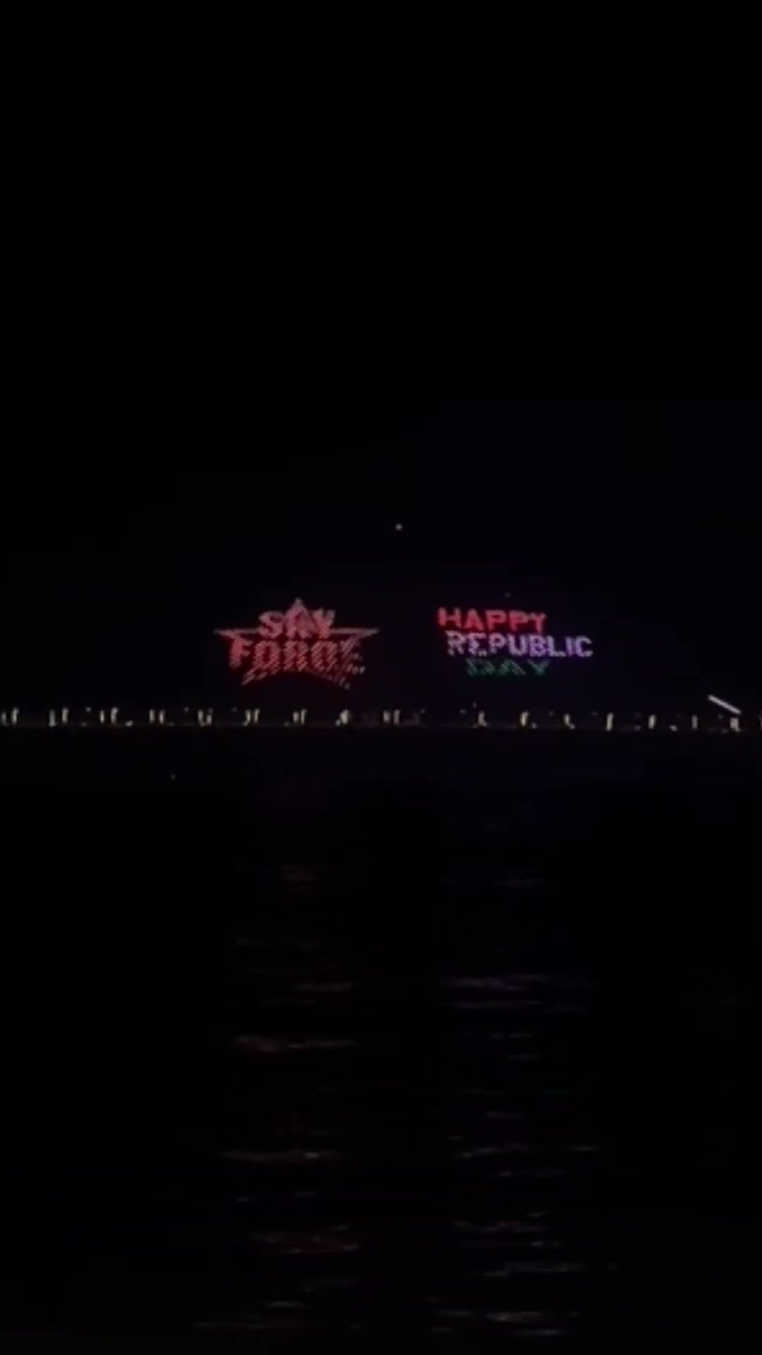A tribute to the real story of our bravehearts, shining brightly on Mumbai's horizon! ?✨ #SkyForce