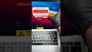 Checking to ensure it works properly after assembly MacBook Pro A1708