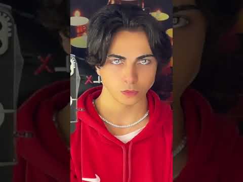 انا عاشق لا عينيكا