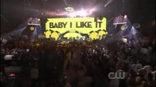 Finally Found You Live by Enrique Iglesias ft sammy adams at iHeartRadio Festival 2012 HD   YouTube