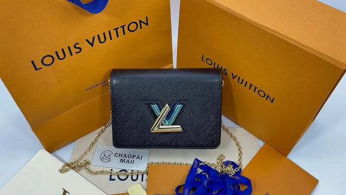 Louis Vuitton® Twist Belt Chain Wallet  Wallet chain, Louis vuitton twist, Louis  vuitton
