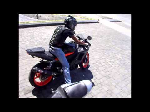 2004 r6 raven - YouTube
