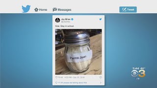 ESPN College Basketball Analyst Jay Bilas Not Amused By 'Parma Jawn' Label On Cheese Shaker At Phill