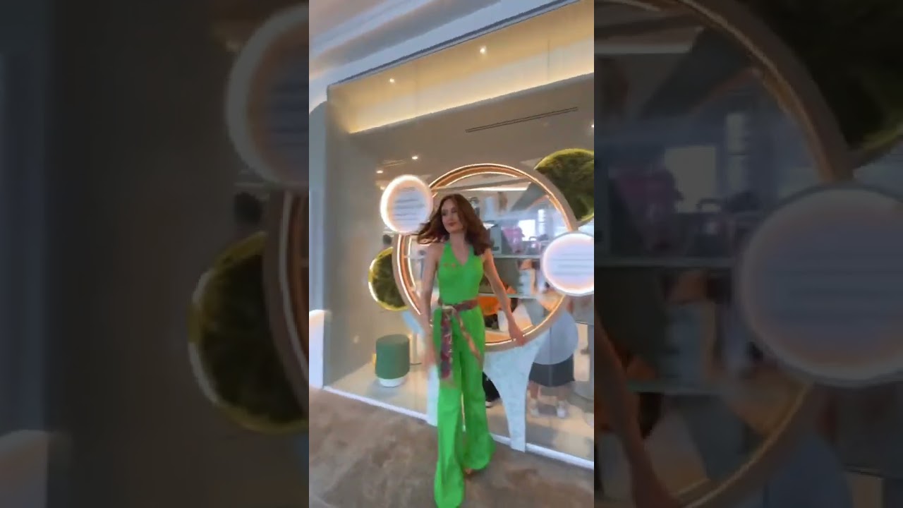 Cinta Laura is at Fore Coffee Singapore! 