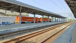 臺鐵513次莒光號北湖站通過+臺鐵8792B次迴送車北湖站進站