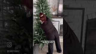 VIRAL Christmas Tree is worth every penny! #christmas #christmastree #homedepot
