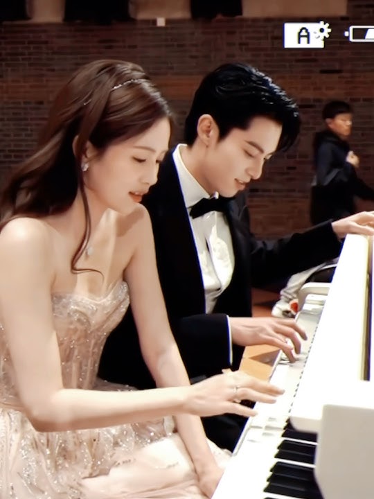Miss Shuyi and Shiyan 🥰 #bailu #白鹿 #bailumy #wanghedi #dylan #onlyforlove