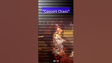 Echtgenoot beschermt vrouw tegen 5 vrouwen 👀 Jason Aldean concertchaos