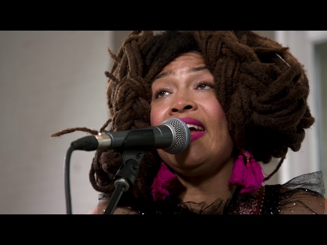 Valerie June - Astral Plane (Live on KEXP)