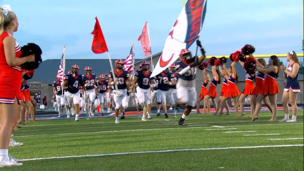 The Carterville Lions inch out the St. JosephOgden Spartans 3228 in