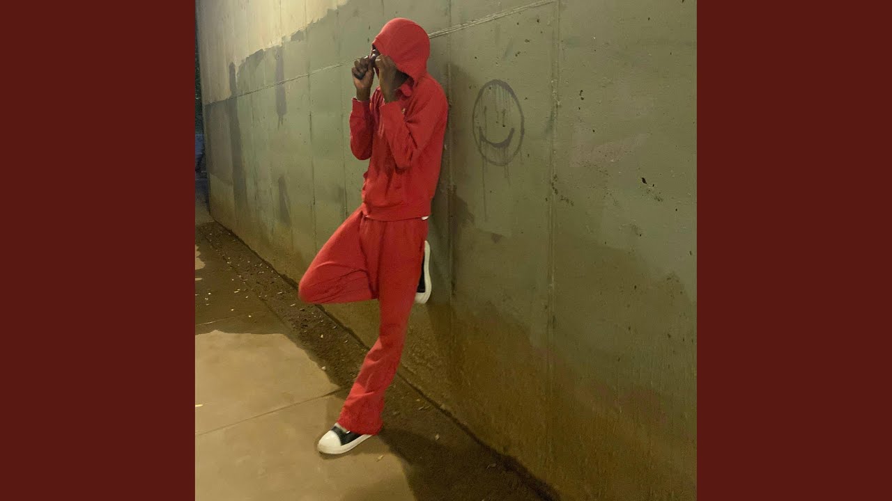 Guarda again su YouTube Guarda again su YouTube