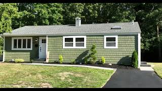 10 Barrow Pl Blue Point NY