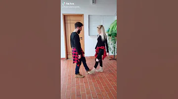 رقص اجنبي غنية او نانا 