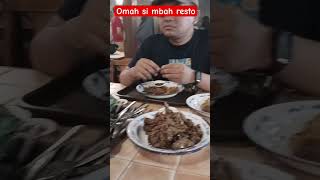 omah si mbah resto gak pernah sepi pelanggan
