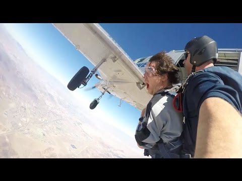 The Wombats — Wombats Falling! [#GiveMeATry Series Finale]