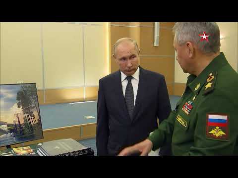Шойгу показал Путину макет Главного музея Вооруженных сил РФ