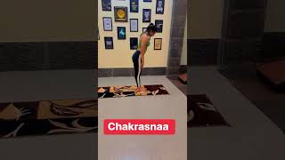 Set Chakrasana position