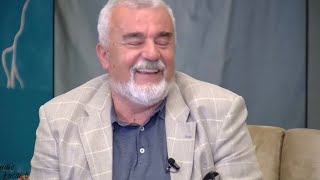видео: Се враќа мажот од пат, жена му напреднала во кревет,ја прашува како,вика од филмови научила NKS02E02 картинка: Се враќа мажот од пат, жена му напреднала во кревет,ја прашува како,вика од филмови научила NKS02E02