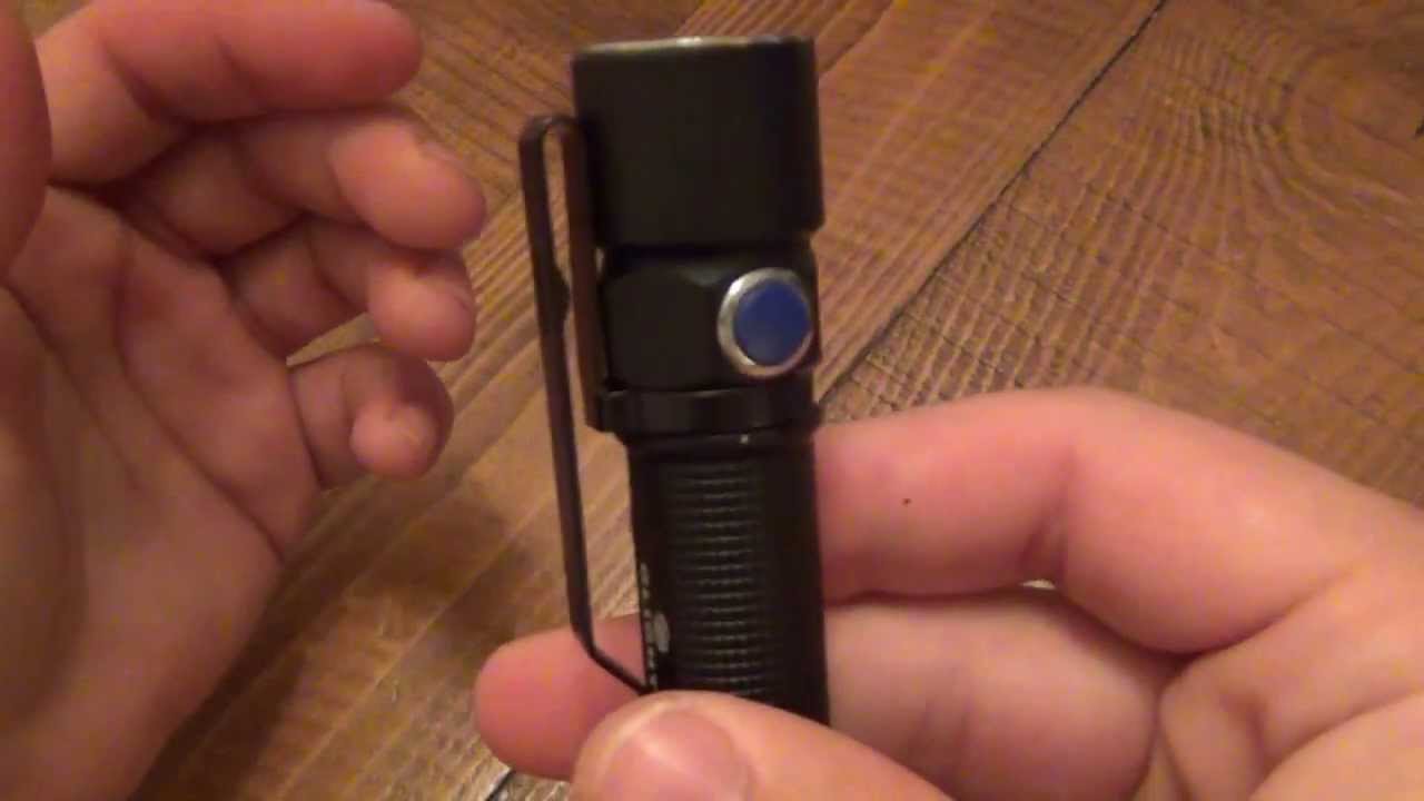 Flashlight Review : Olight S15 "Baton"