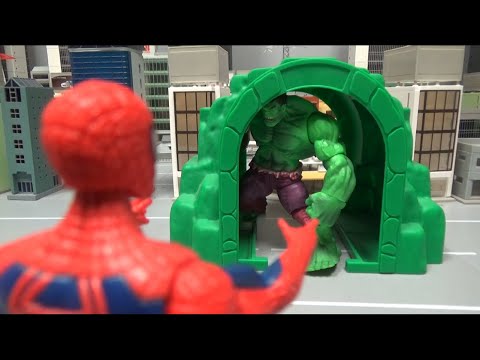 Spiderman, Stop the Hulk in the <strong>cave</strong>! 스파이더맨, 동굴 속 헐크를 상대하라!