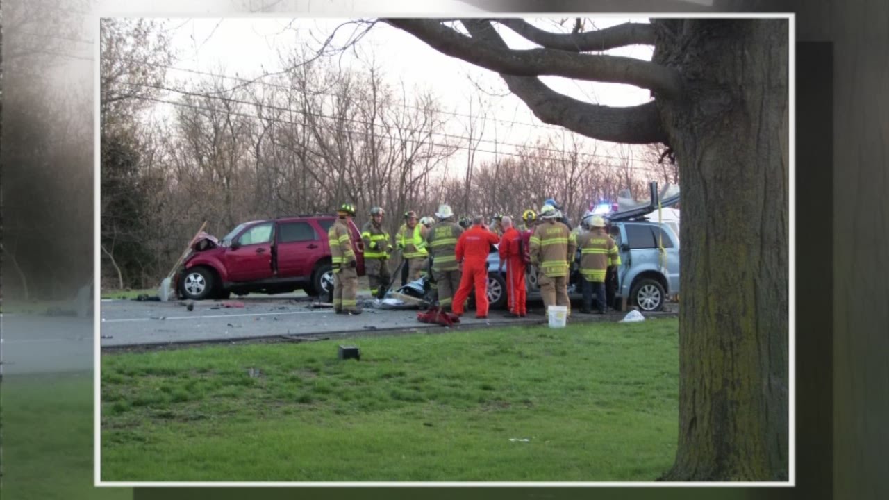 Serious car crash in Niagara County - YouTube