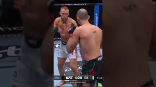 Robert Valentin vs. Julien Leblanc | UFC Winnipeg #ufc #mma #submission