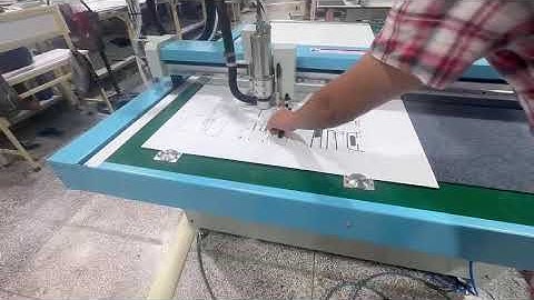 Máy Cắt Cử Mica và Cắt Rập Mẫu Giấy Cứng - CNC Cutter for Acrylic Template & Draft Paper Pattern