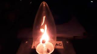 Crompton Neon Flicker Flame Candle Bulb