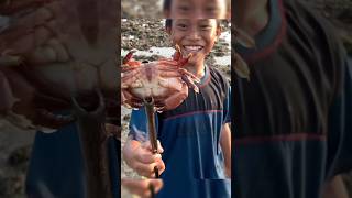 seru banget berburu hewan lautt.