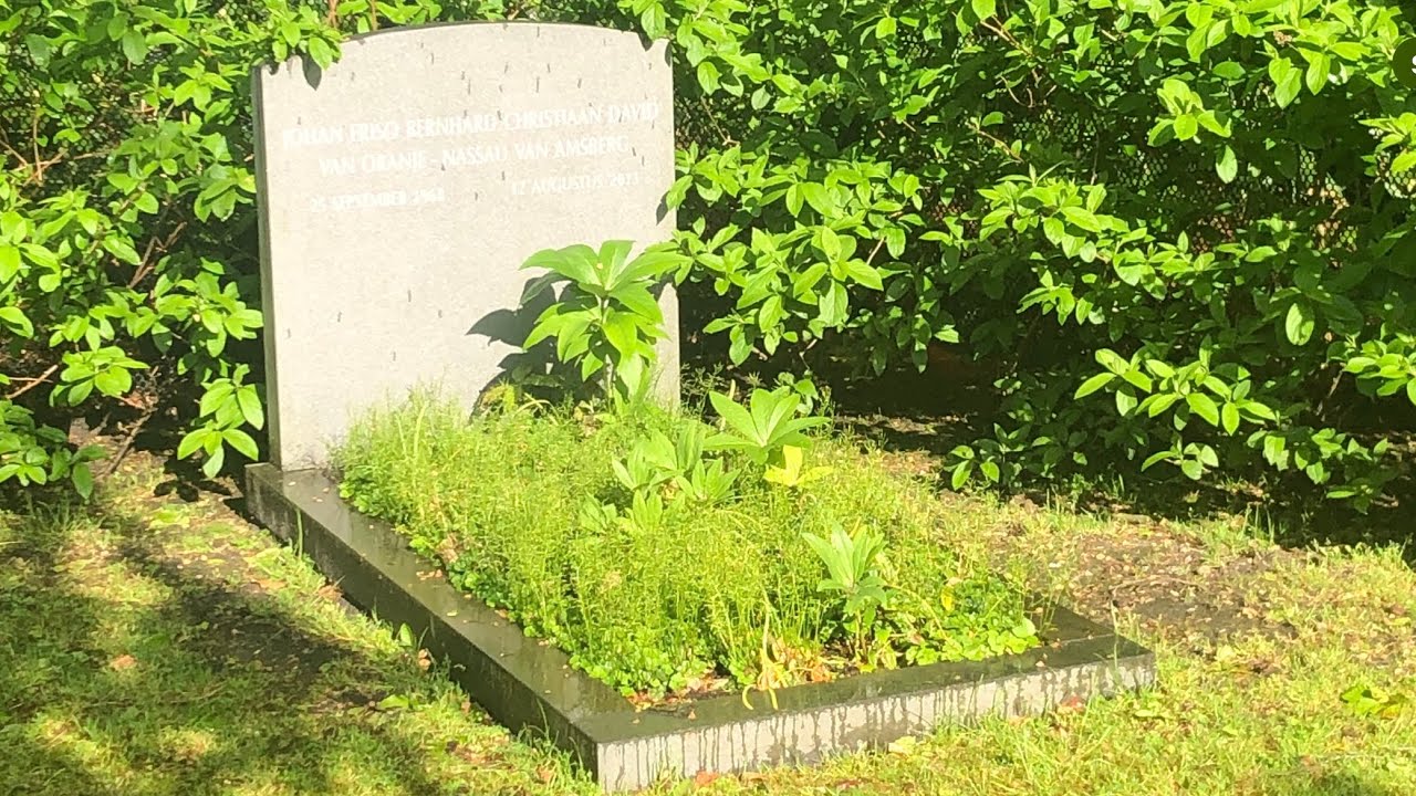 Het graf van p̶r̶i̶n̶s̶ Friso van Oranje-Nassau