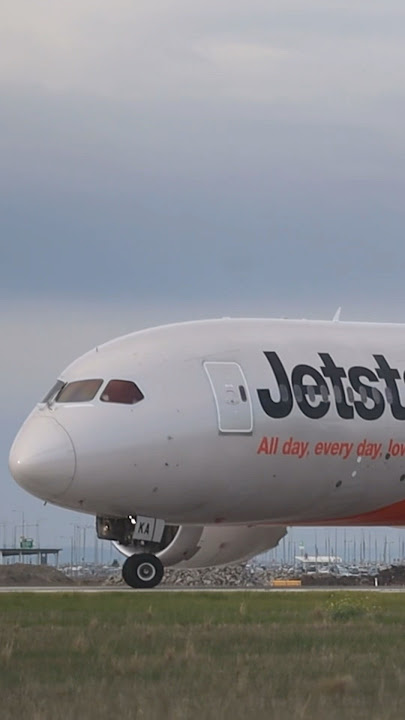 Jetstar Boeing 787-8 Takeoff To Phuket From Melbourne Airport.. #aviation #airline #australia #jet