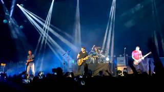 Download lagu MILLION MILES AN HOUR - NICKELBACK 03/10/2019 ITAIPAVA DE SOM A SOL GINASIO DO IBIRAPUERA SÃO PAULO