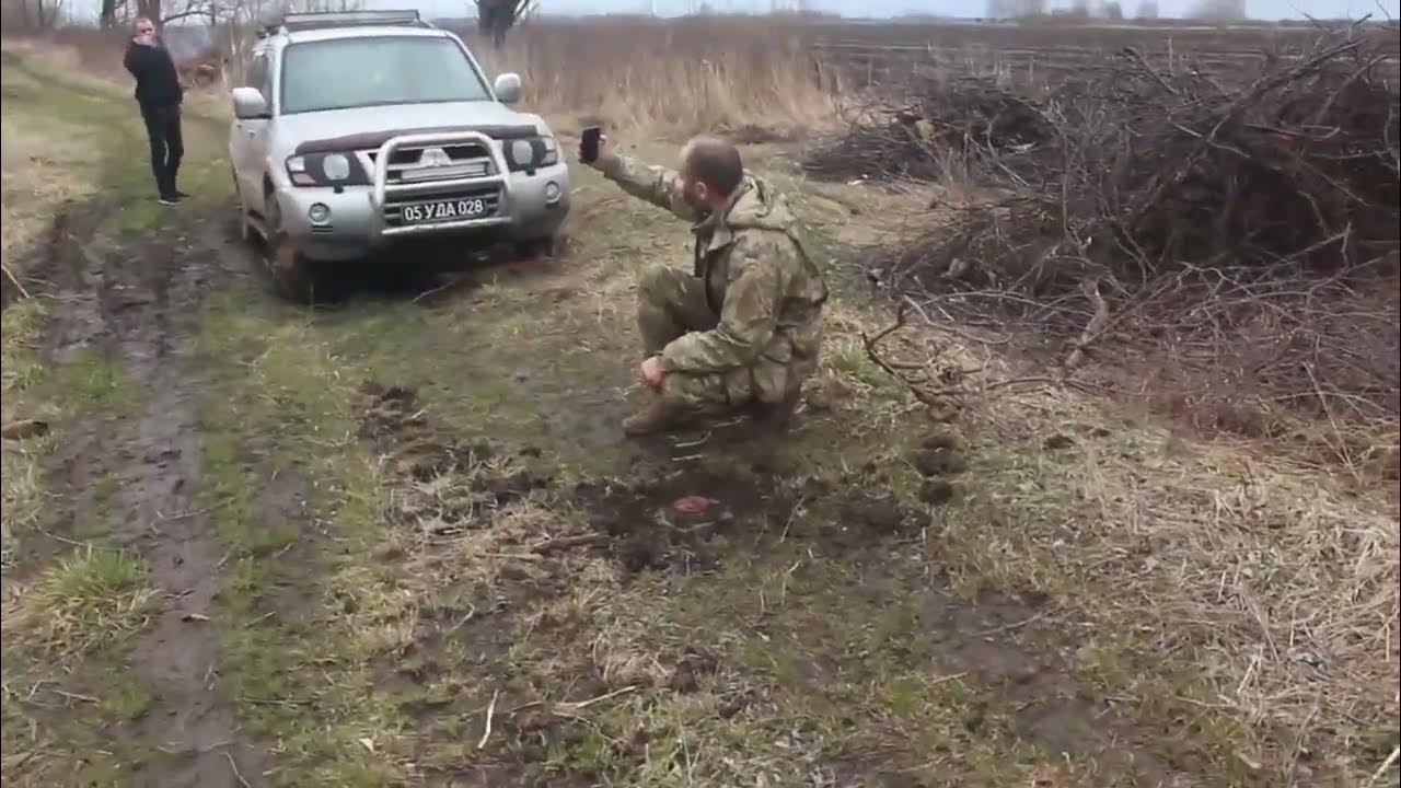 Сводка от падаляки. Солдат подорвался на мине. Украинский внедорожник подорвался на мине. Подрыв на противотанковой мине.