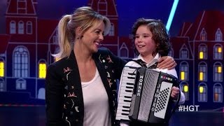 Download Lagu Schattige Jamiro pakt de jury in - HOLLAND'S GOT TALENT MP3