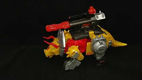 Chuck's Reviews Transformers Bumblebee Cyberverse Adventures Deluxe Class Dinobot Slug