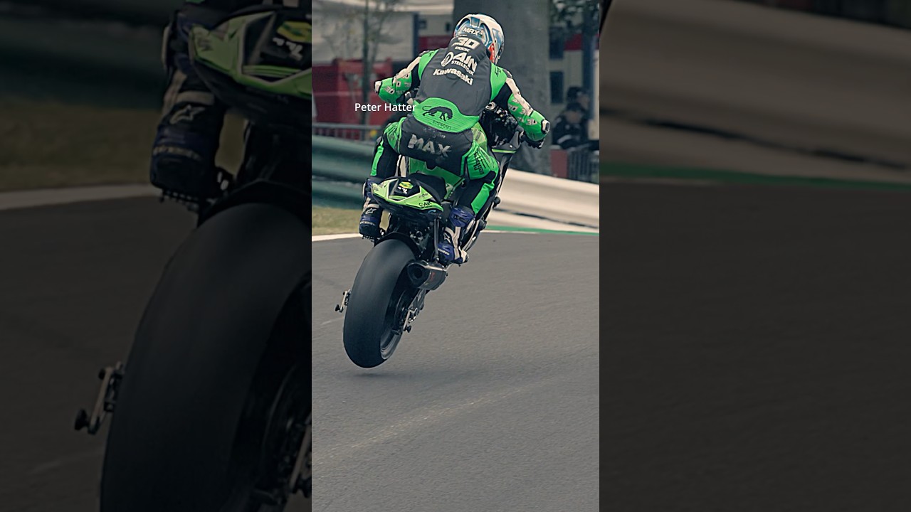 BSB AJN Kawasaki Max Cook (30) Christian Iddon (21) Cadwell Park Mountain Ninja ZX-10RR 23/08/25