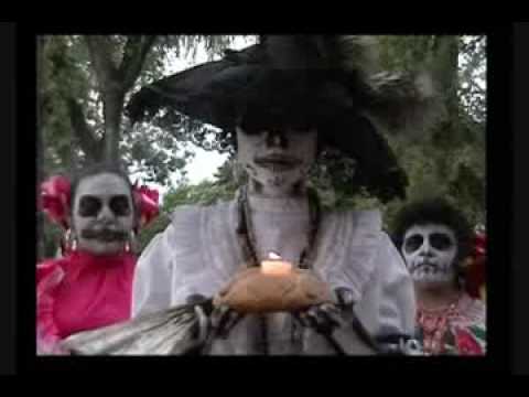 LA CATRINA EN TRAJINERA (TRAILER)