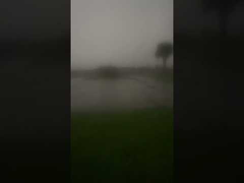 Heavy Rain for one hour welcome to NOLA 🇺🇸