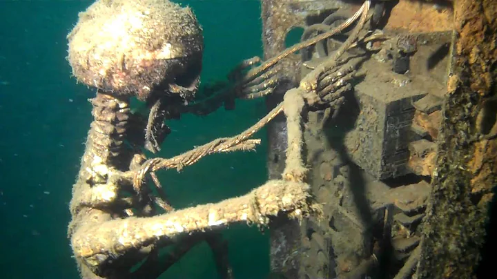 Scuba Diving Minnesota: Eternal Bliss - Louise, Re...