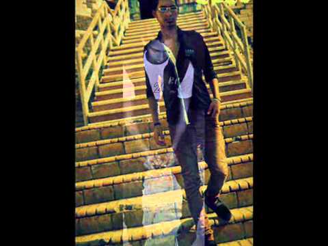 الحزن مالى العين