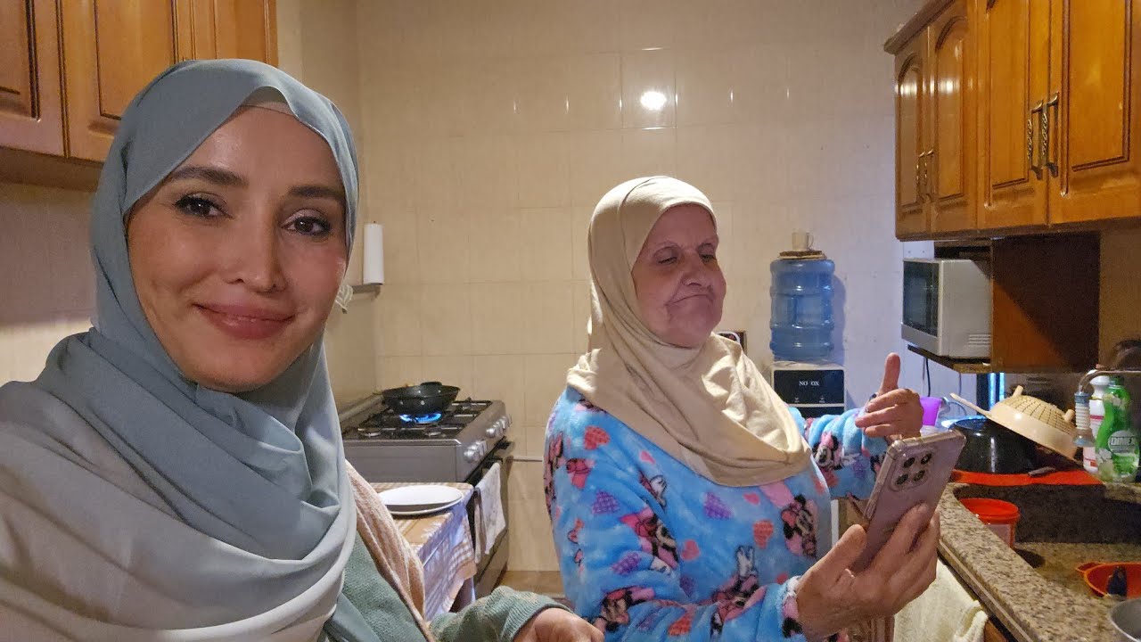 إنجمعنا نحنا السلايف كلنا عند حماتي.....🤩