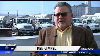 Solid waste collectors and police collaborate to fight crime