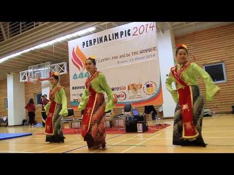 Tarian Betawi (Betawi Dance) - Indonesian Traditional Dance