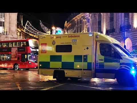 Ambulance#Responding#london#uk#emergency#incident#siren#horns#ios#lights#United Kingdom