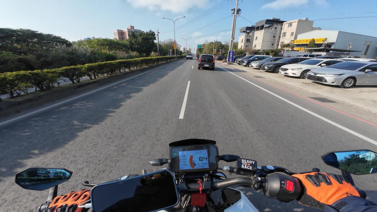 連假出門晃晃~~