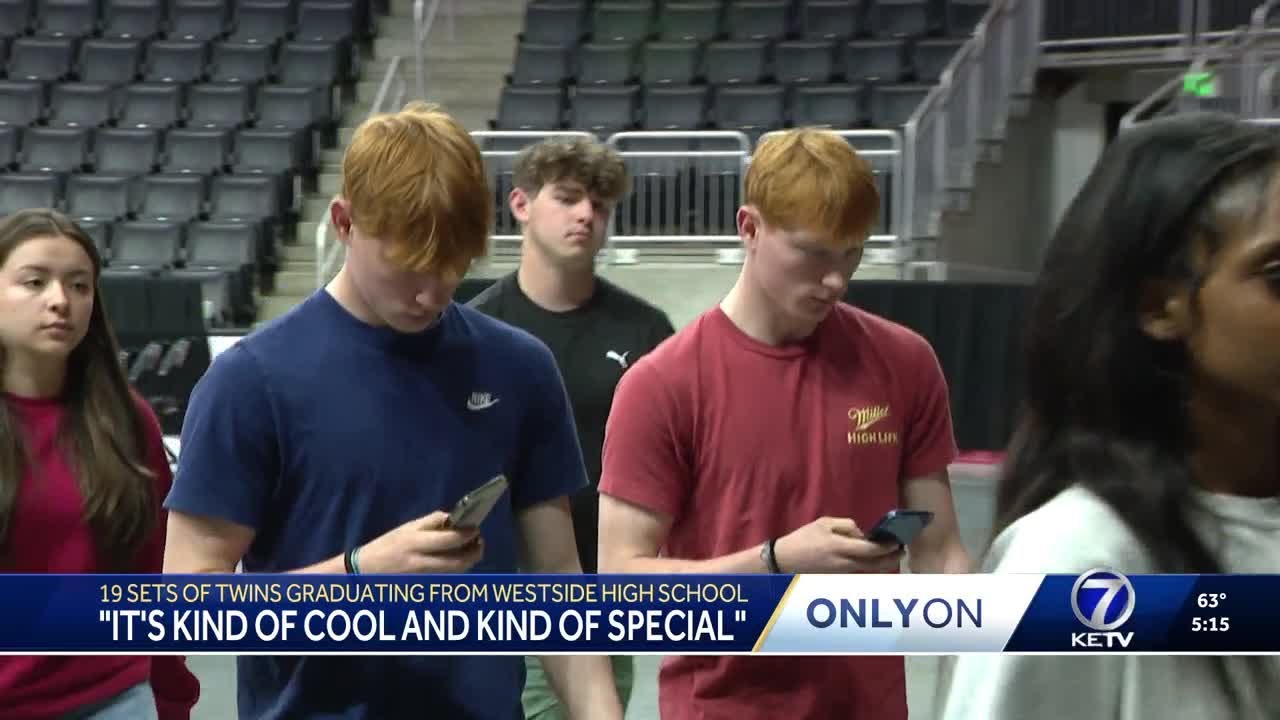 Nineteen sets of twins graduating from Westside High School - YouTube