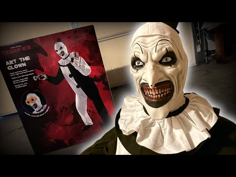Spirit Halloween -