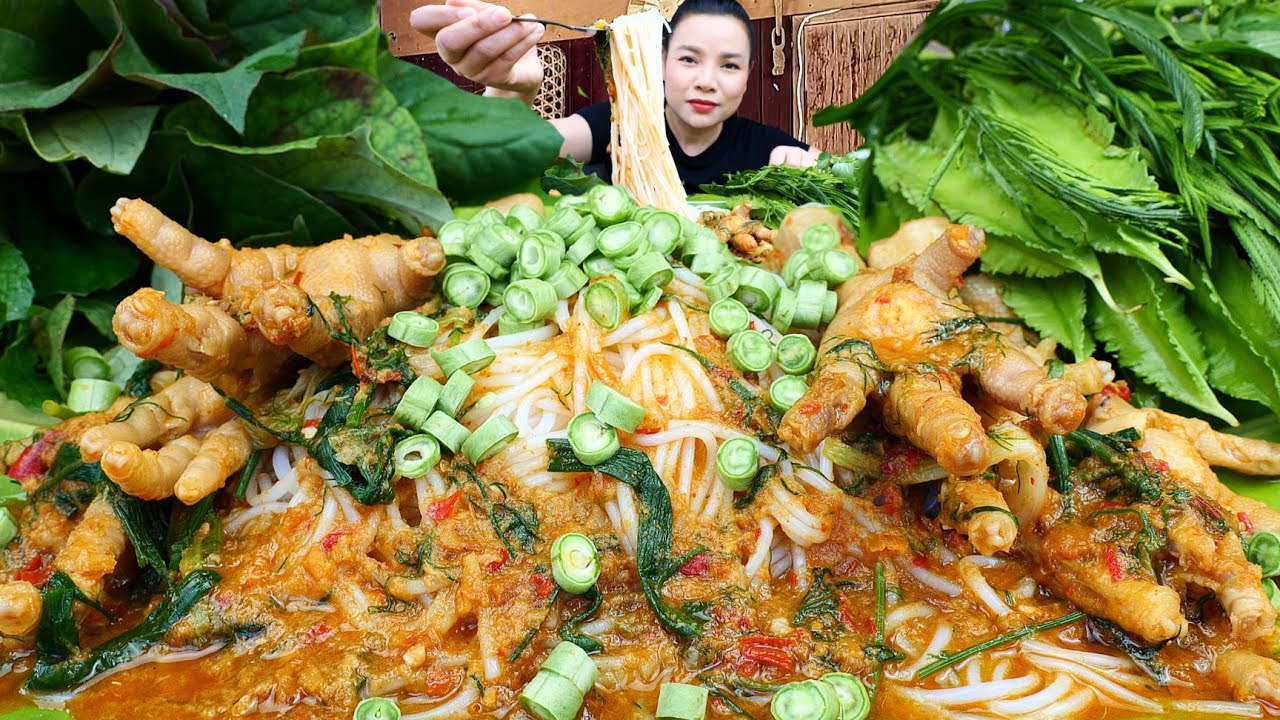 ข้าวปุ้นน้ำยาป่าตีนไก่เผ็ดนัวร์เข้มข้นเเกล้มผักสดๆเต็มถาด 2 กุมภาพันธ์ ค.ศ. 2026