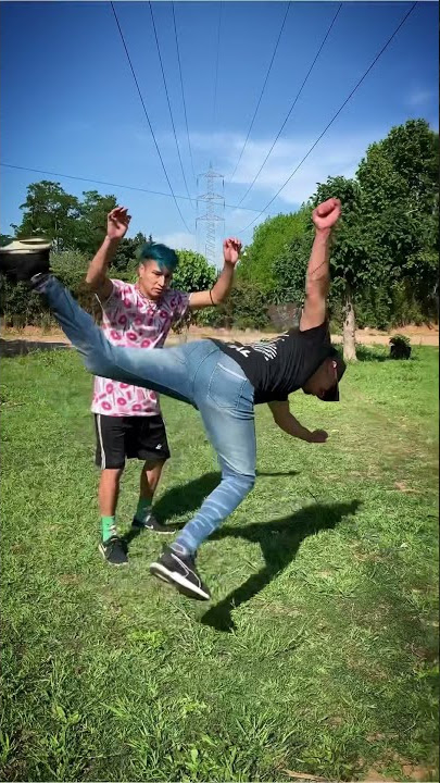 Btwist Tutorial | Parkour | Tricking | Acrobatics | Gymnastics | Flips | Capoeira | Alex Destreza