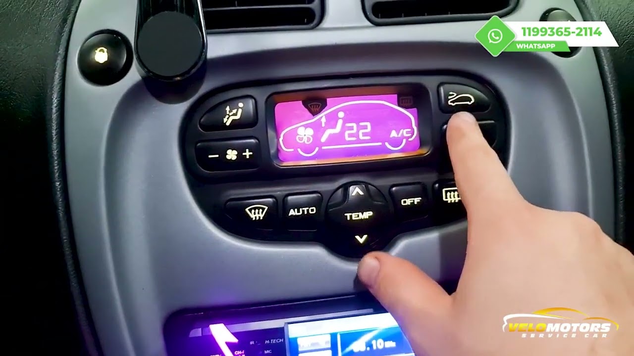 XSARA PICASSO TIRANDO VERDE DO PAINEL E COLOCANDO BRANCO TOP.